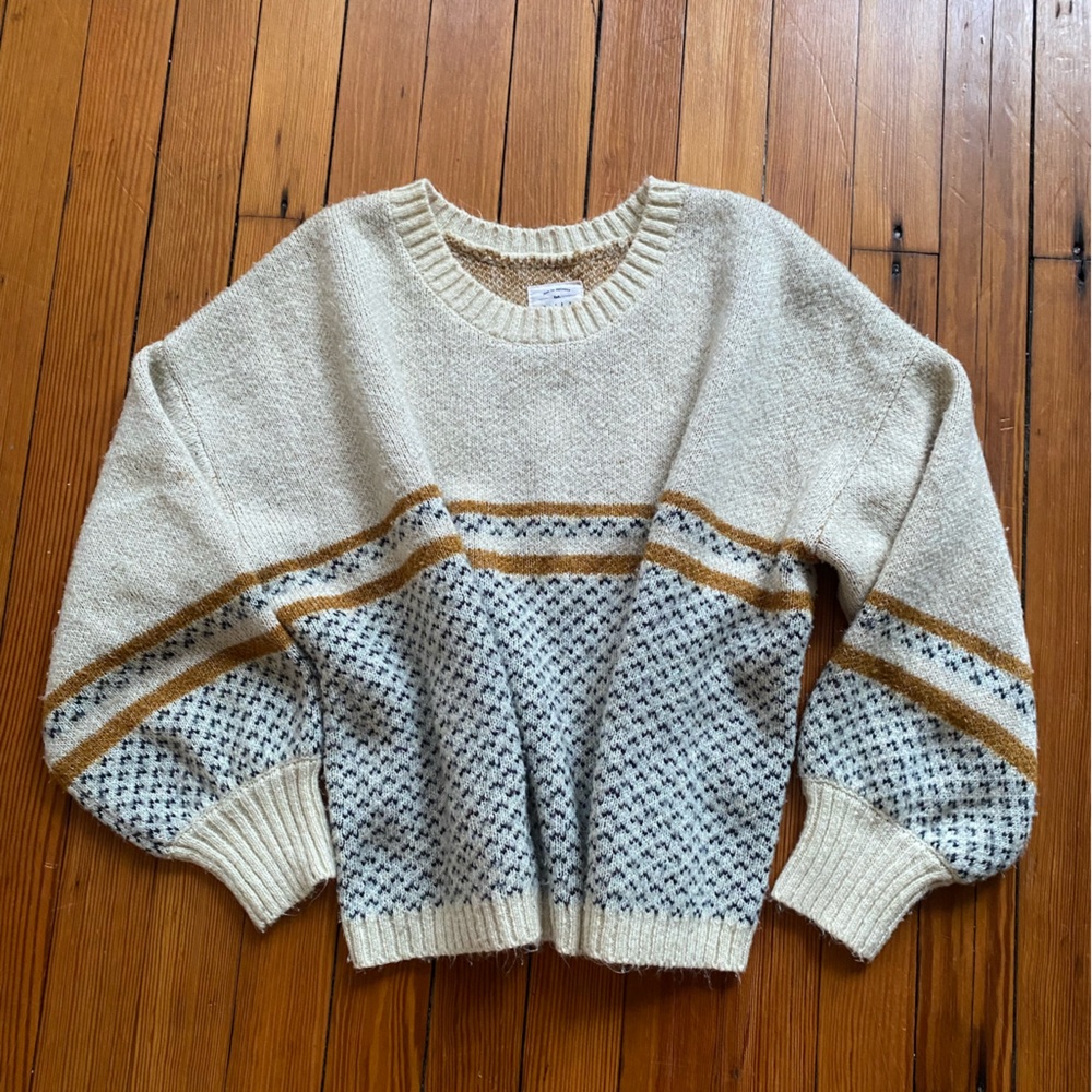 Cropped Billabong Sweater